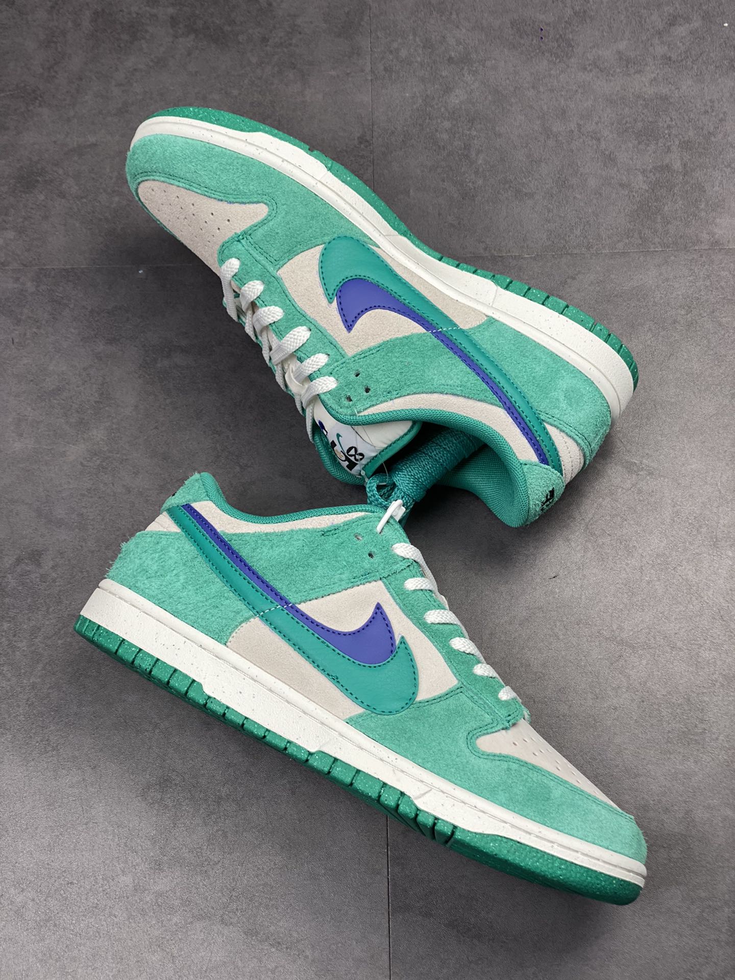 220 Nike SB Dunk Low ”85 Green Blue”麂皮帆白绿蓝双钩 DO9457-101