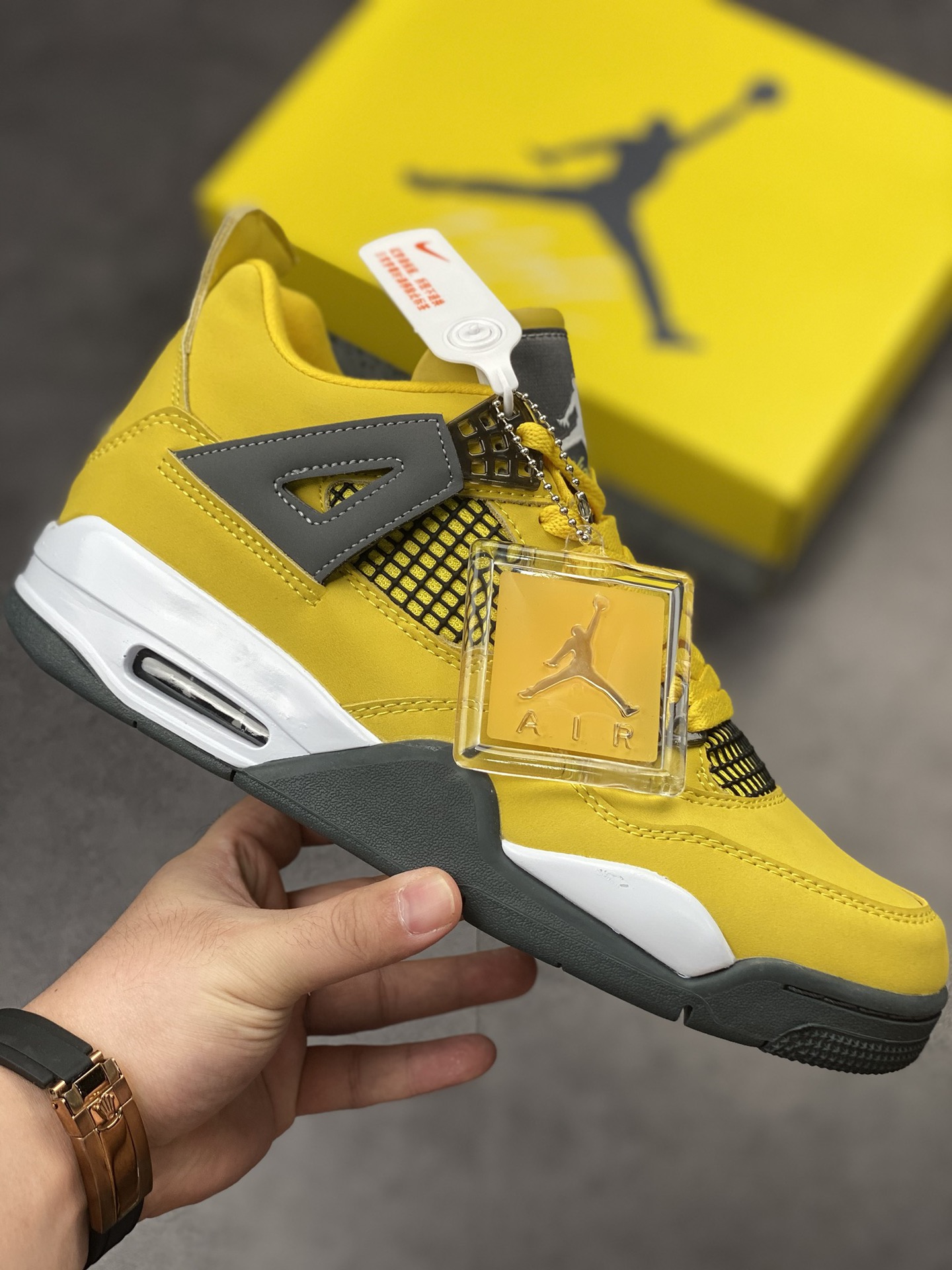 240 Air Jordan 4 Retro 电母 黄色闪电 314254-702