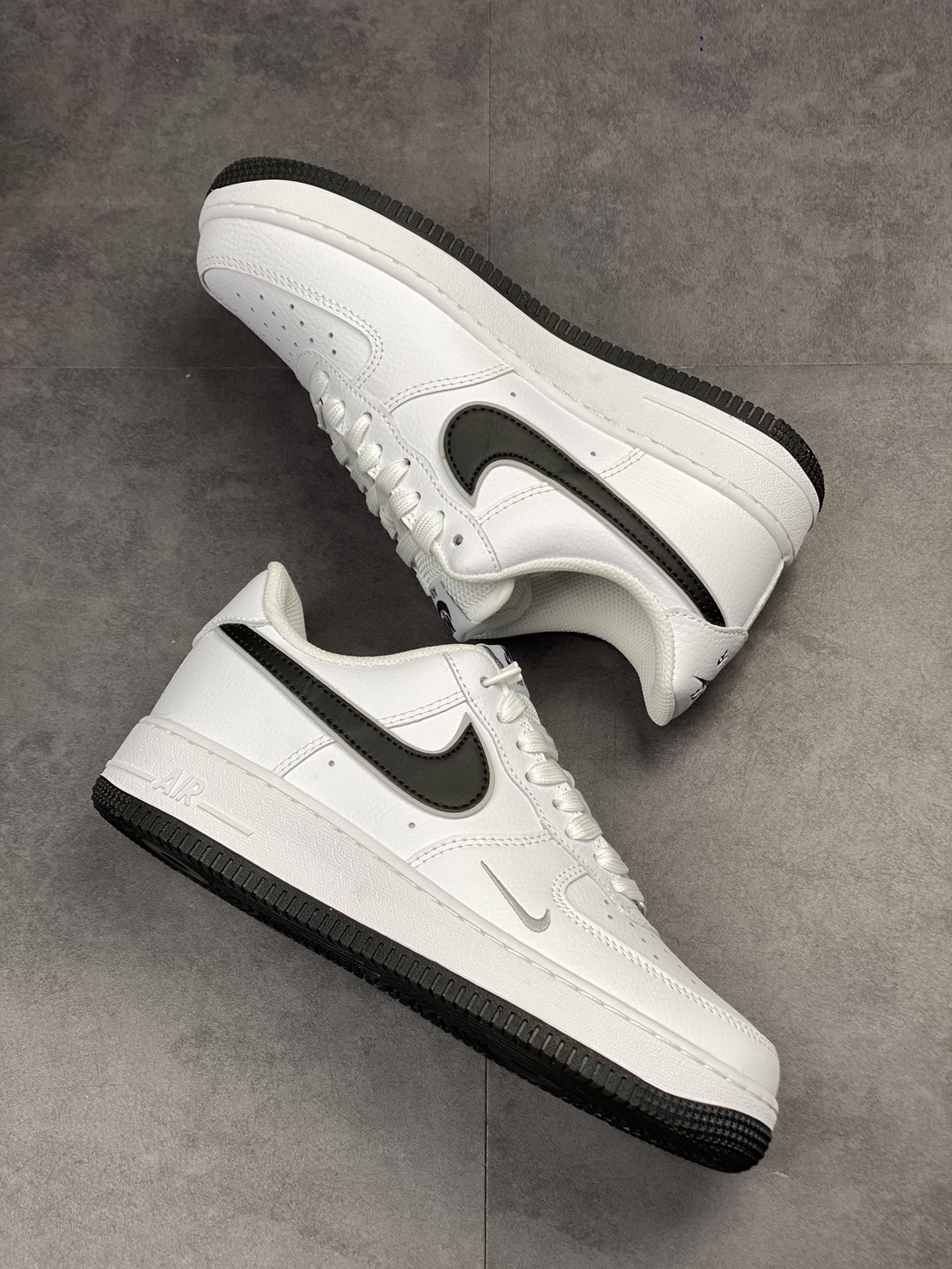 200 Nike Air Force 1 Low 07 白黑迷你勾 DX9269-100