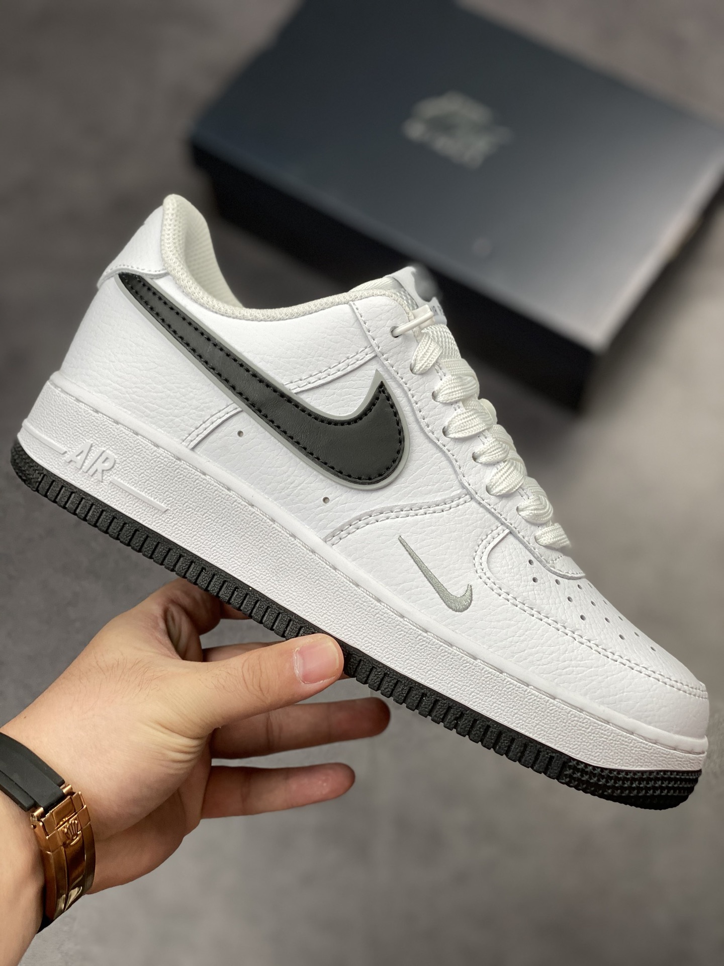 200 Nike Air Force 1 Low 07 白黑迷你勾 DX9269-100