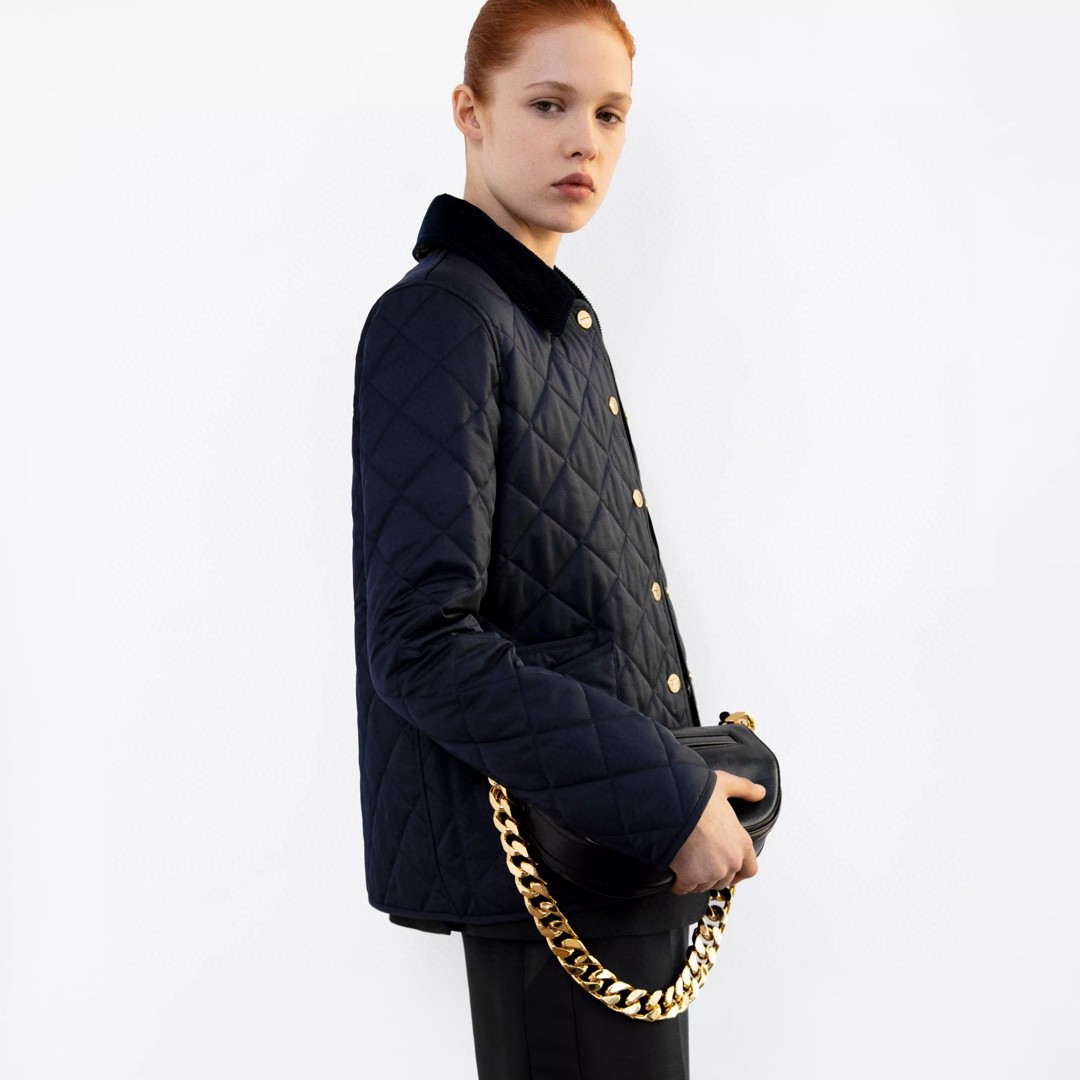 Elegant Quilted Short Coat , Classic Design, Fashionable and Versatile Style 2 a1663820004047 2277