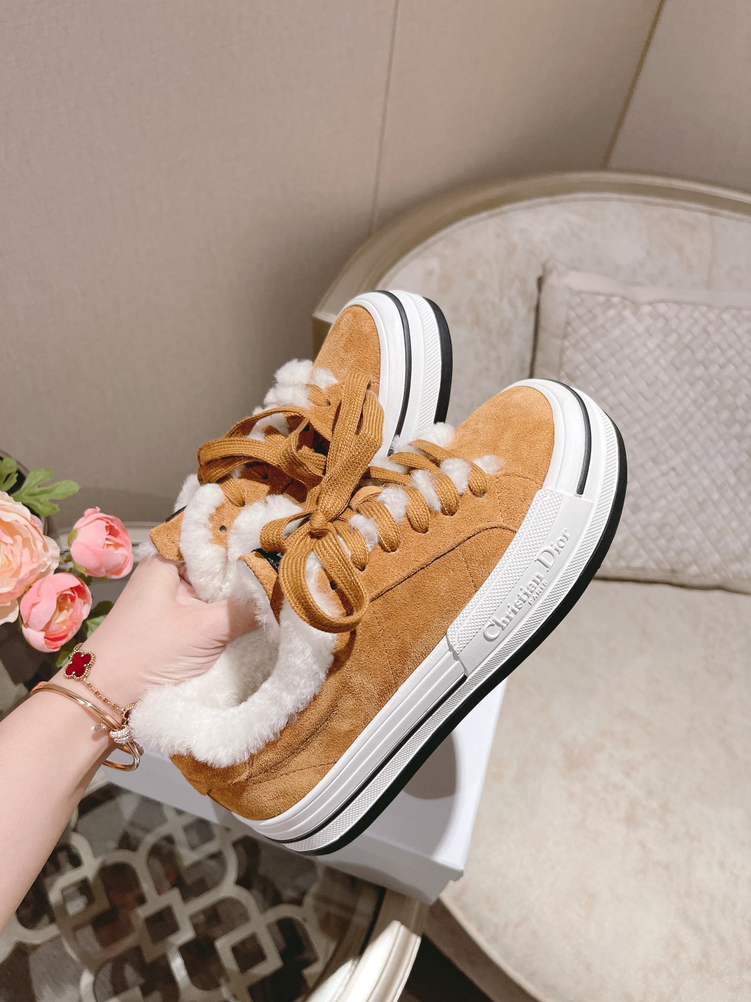 Dior Casual Shoes High Quality
 Apricot Color Brown Grey Frosted Genuine Leather Wool Winter Collection Fashion Low Tops