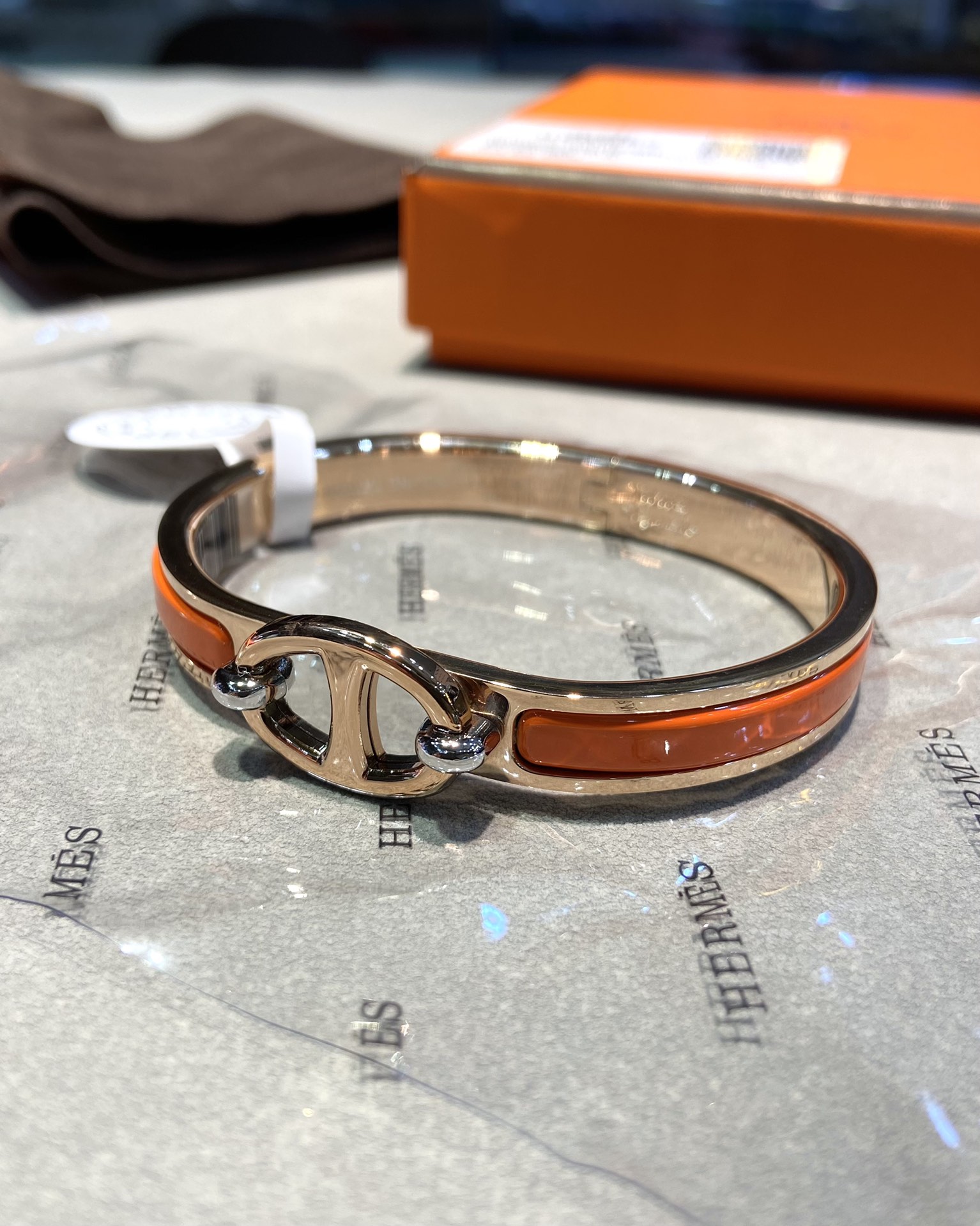 H bracelet