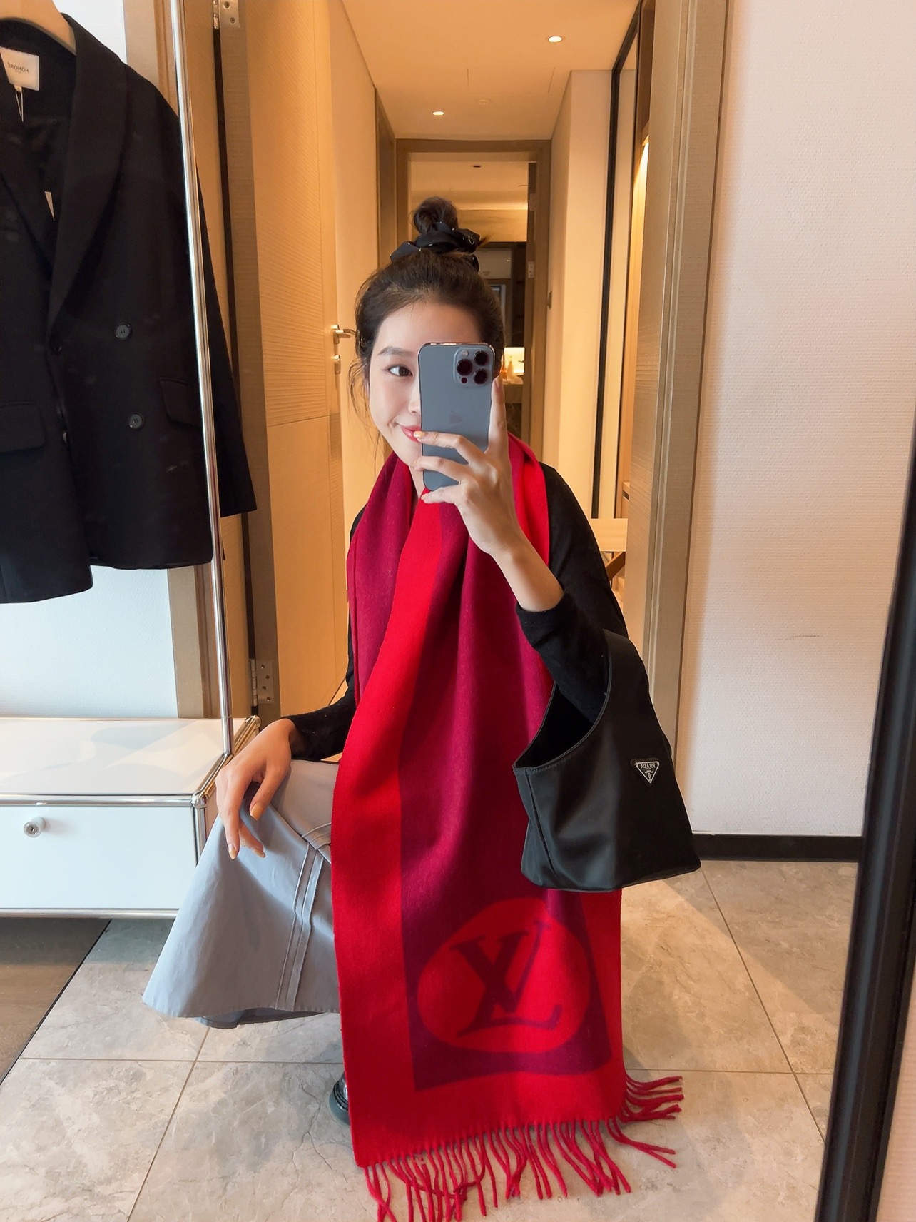 Louis Vuitton Scarf Polishing Cashmere Winter Collection