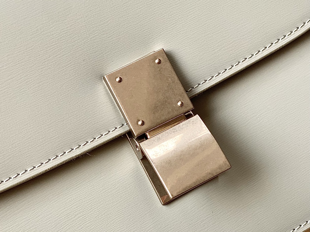 CELINE赛琳自然细牙签纹box牛皮肩背包192523