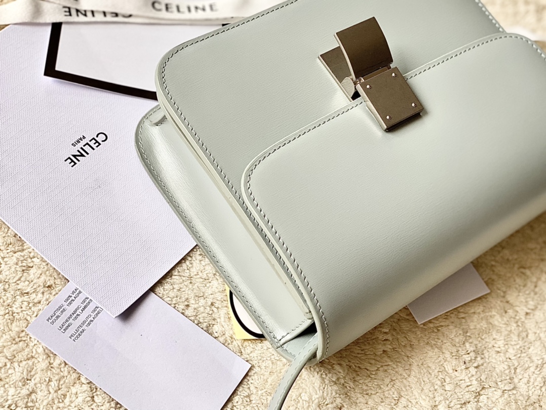 CELINE赛琳自然细牙签纹box牛皮肩背包192523
