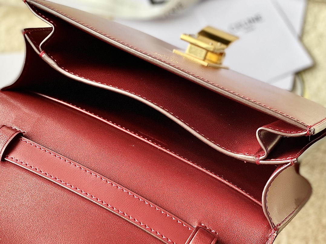 CELINE赛琳自然细牙签纹box牛皮肩背包192523