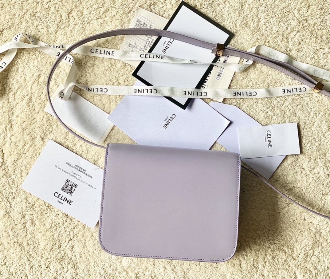 CELINE赛琳自然细牙签纹box牛皮肩背包192523