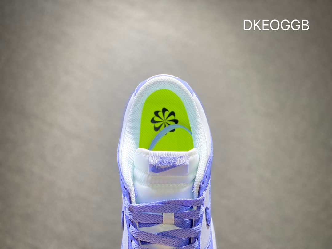 300 Nike SB dunk Low 低帮休闲运动滑板板鞋  DN1431-103