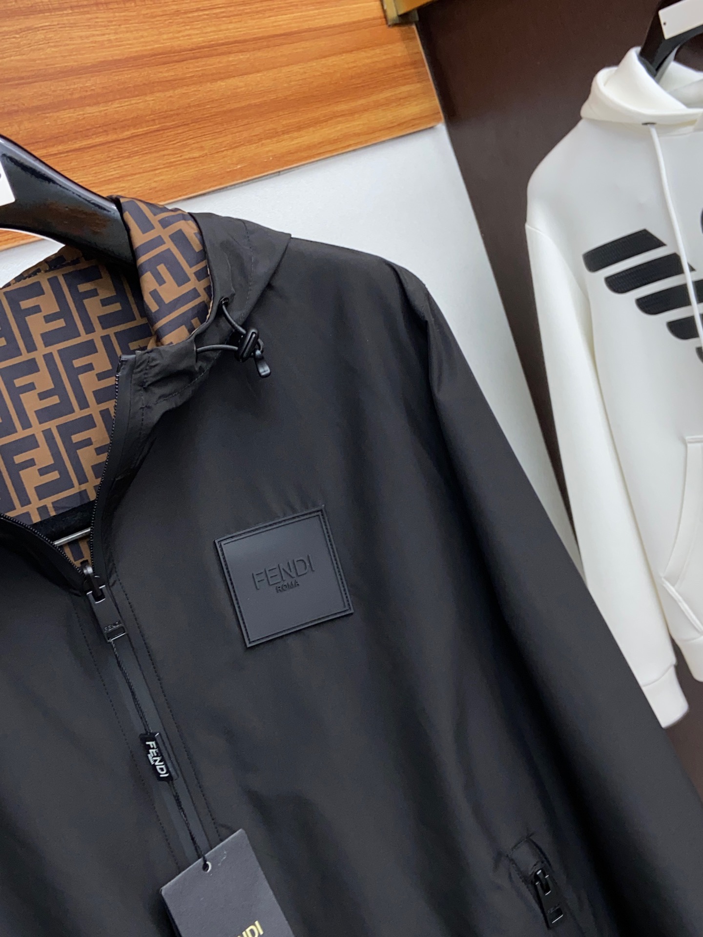FD 芬迪 2022ss早秋最新专柜款同步发售翻领夹克外套
