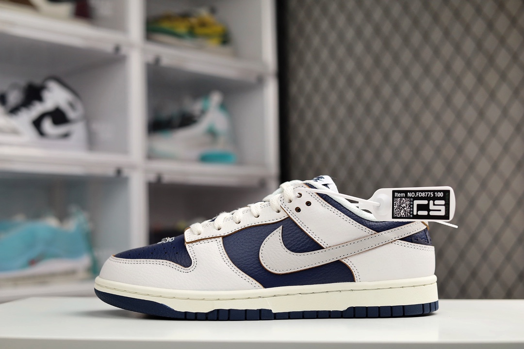 H0 CS版本 Nike SB Dunk Low NYC白蓝纽约 刮刮乐纯原大厂出品 极力推荐原装头层材料 独家版型蒸餾加工帶來的是更好的视觉和脚感体验大厂纯原品质出货 清洁度 电绣工艺 皮料切割干净无任何毛边 细节完美