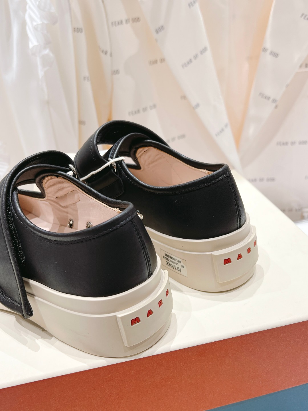 高品质升级版 Marni|玛丽珍大头娃娃鞋‼️升级大底，原版一致套楦工艺，升级最新官方原版包装‼️玛尼这