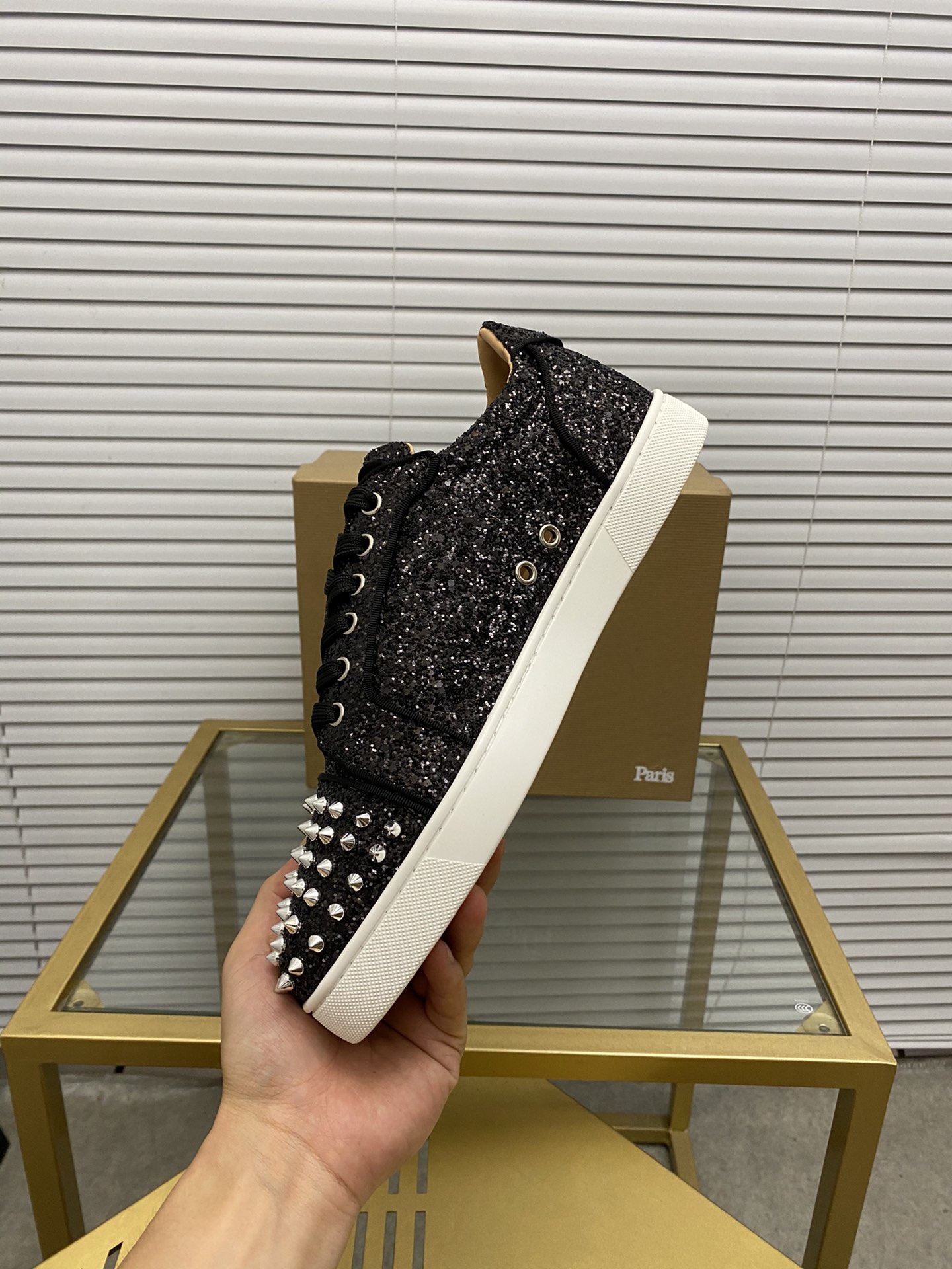 (ll precio de fábrica. christian louboutin (CL zapatos inferiores rojos) serie de contador, parejas 