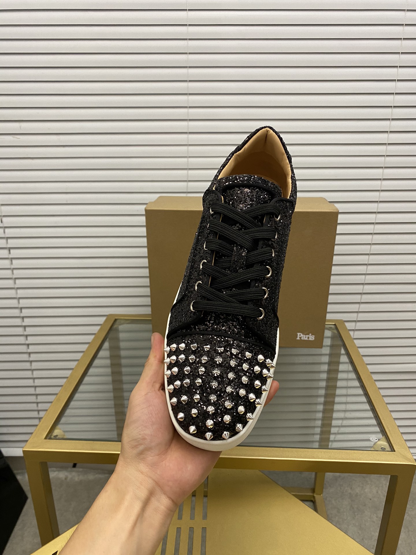 (ll precio de fábrica. christian louboutin (CL zapatos inferiores rojos) serie de contador, parejas 