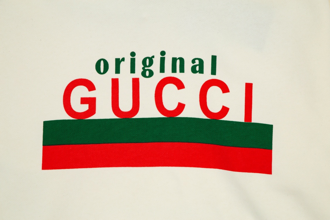 270 Gucci 古驰“Original Gucci”格言印花连帽卫衣