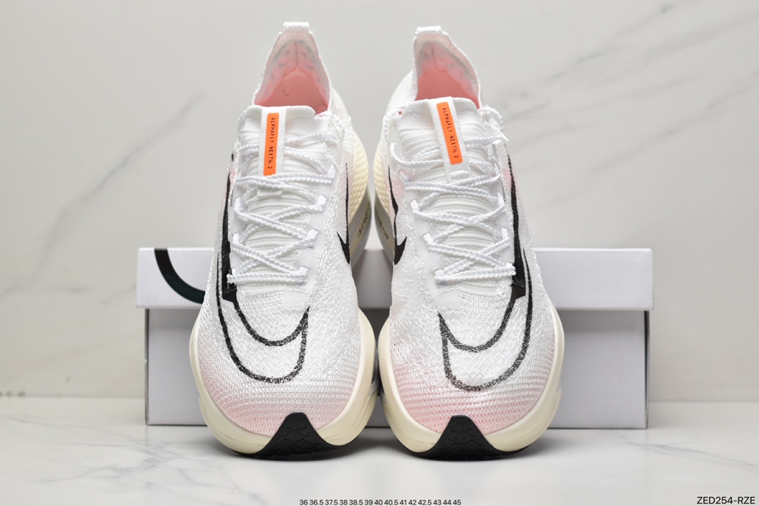 260 新品发布 Nike Air Zoom Alphafly NEXT整体采用前作的设计语言DJ6206-100