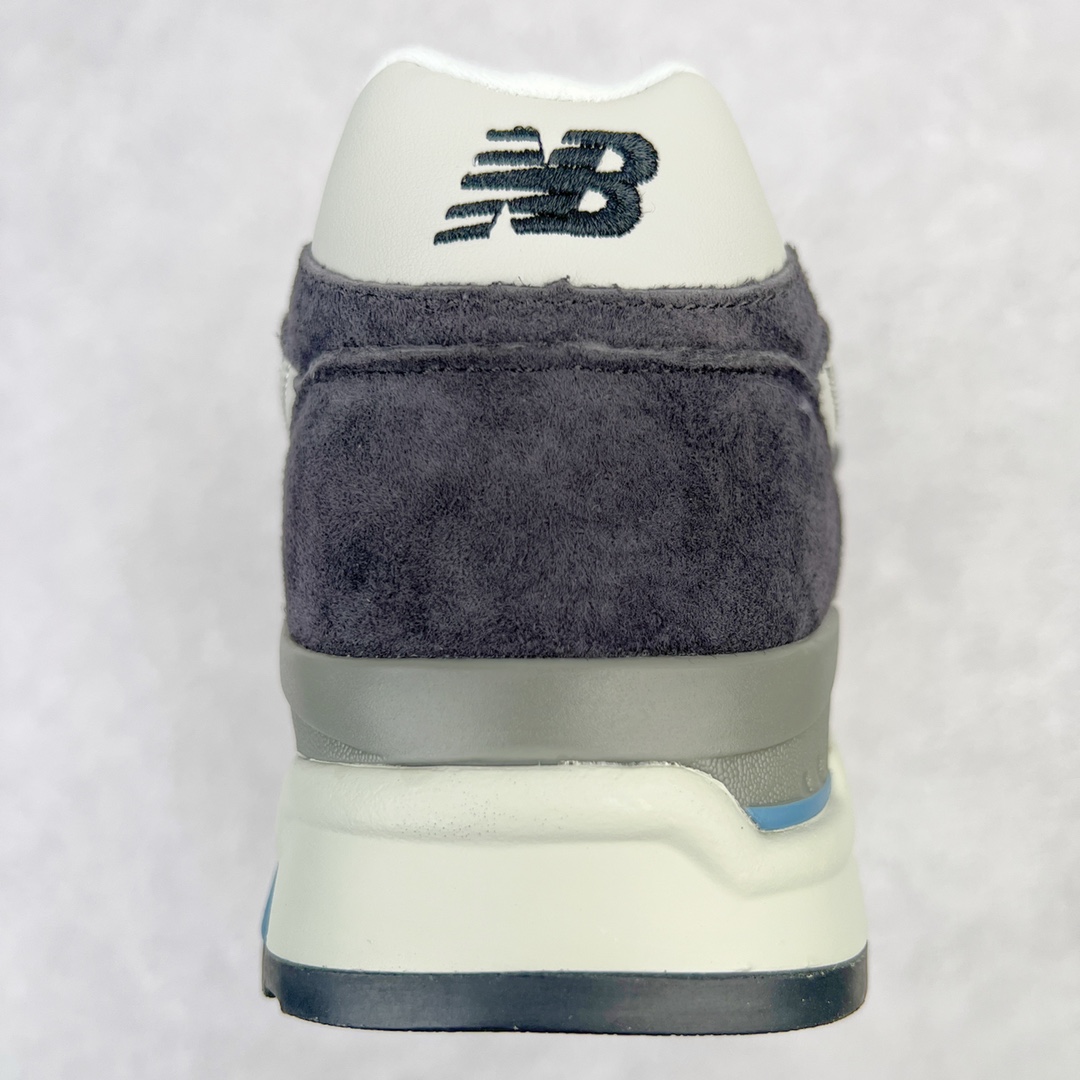 图片[8]-＃K版纯原 New Balance M998 Made in USA NB新百伦高端美产血统系列经典复古休闲运动慢跑鞋 NB998 诞生于 1993 年，作为第一双使用 ABZORB 缓冲材料的鞋款，一经发售就受到大量消费者的热烈追捧，如今已经成为了历久不衰的经典代表鞋款之一。原楦原数据开发版型 以优质面料制成鞋面结构。鞋面采用经典网眼布材质，辅以绒面革覆盖，带来更加清爽舒适的穿着体验。鞋舌上标记的 \\\”998\\\” 字样增强鞋款辨识度的同时，为鞋款注入更多动人细节。鞋款采用 ABZORB 缓冲材料的中底，通过缓冲和压缩阻力相结合来吸收冲击，稳定性高，不易打滑，助你畅享舒适有型的运动体验。采用猪巴革组合网织鞋面材质 后跟嵌入TPU装饰条稳固 升级原装5层独立私模 尺码：36 36.5 37 38 39.5 40 40.5 41.5 42 42.5 43 44 44.5 45-选品中心