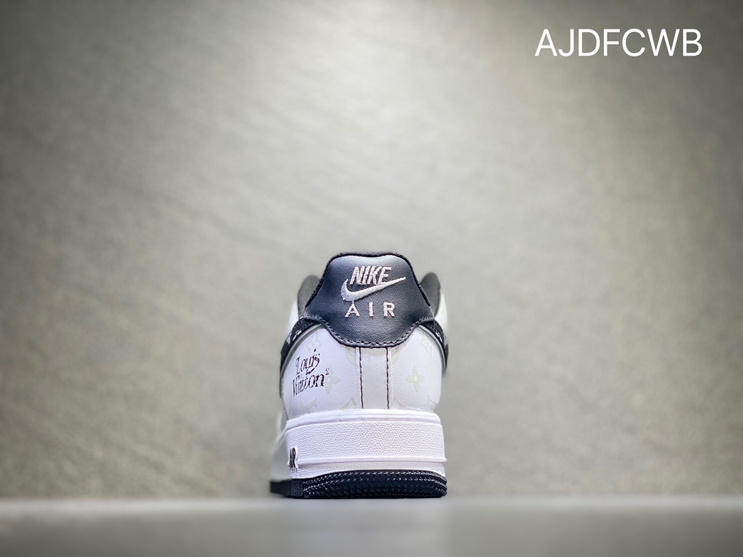 260 Nike Air Force 1 空军一号  BS8805-602