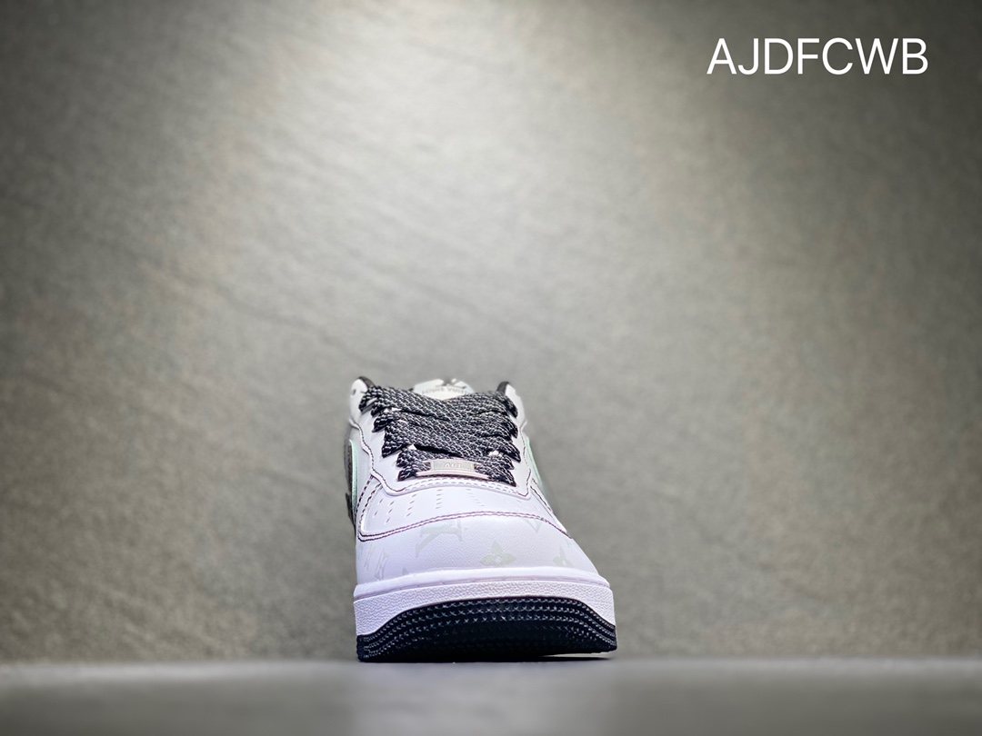 260 Nike Air Force 1 空军一号  BS8805-602