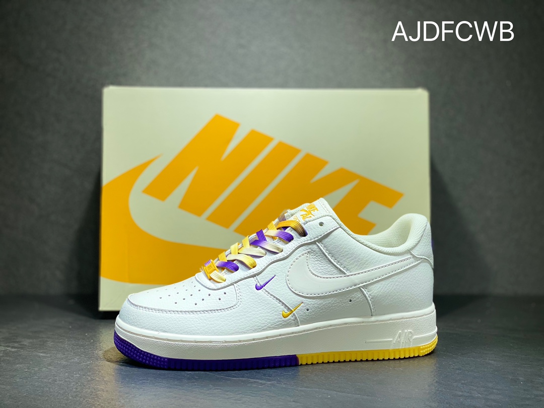 260 Nike Air Force 1 空军一号 CT1989-106