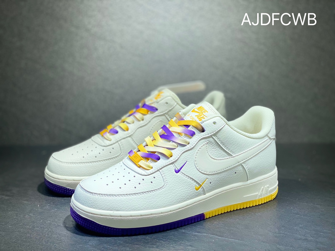 260 Nike Air Force 1 空军一号 CT1989-106