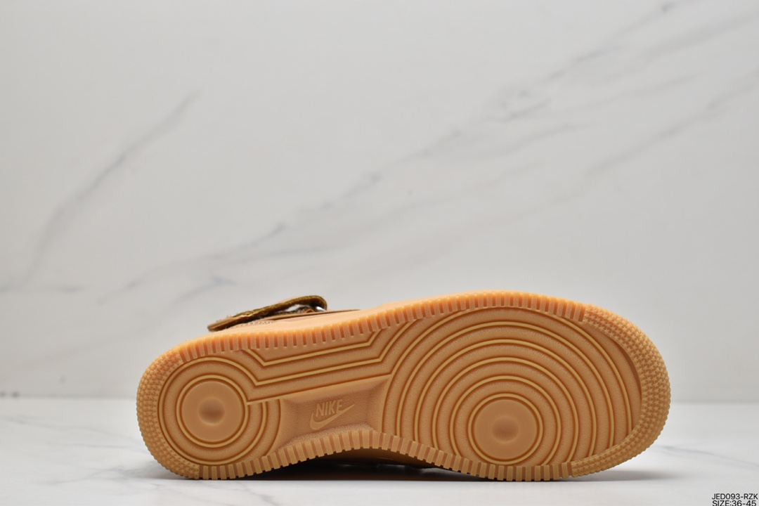 150 耐克Nike Air Force 1'07 空军一号休闲运动板鞋 DM8314-100