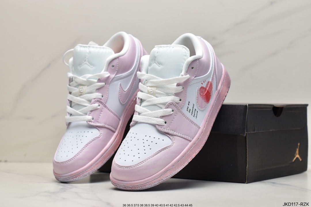160 Air Jordan 1 Low AJ1乔1低帮休闲板鞋 553558-128