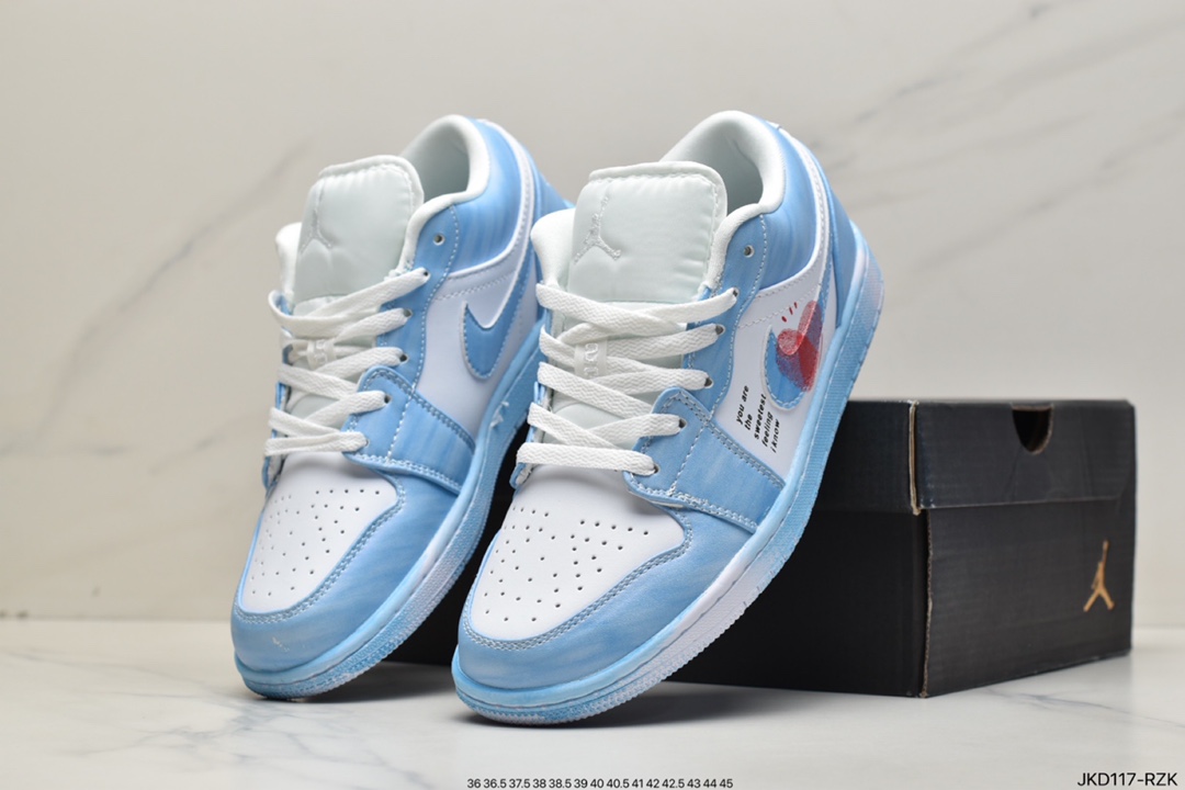 160 Air Jordan 1 Low AJ1乔1低帮休闲板鞋 553558-128