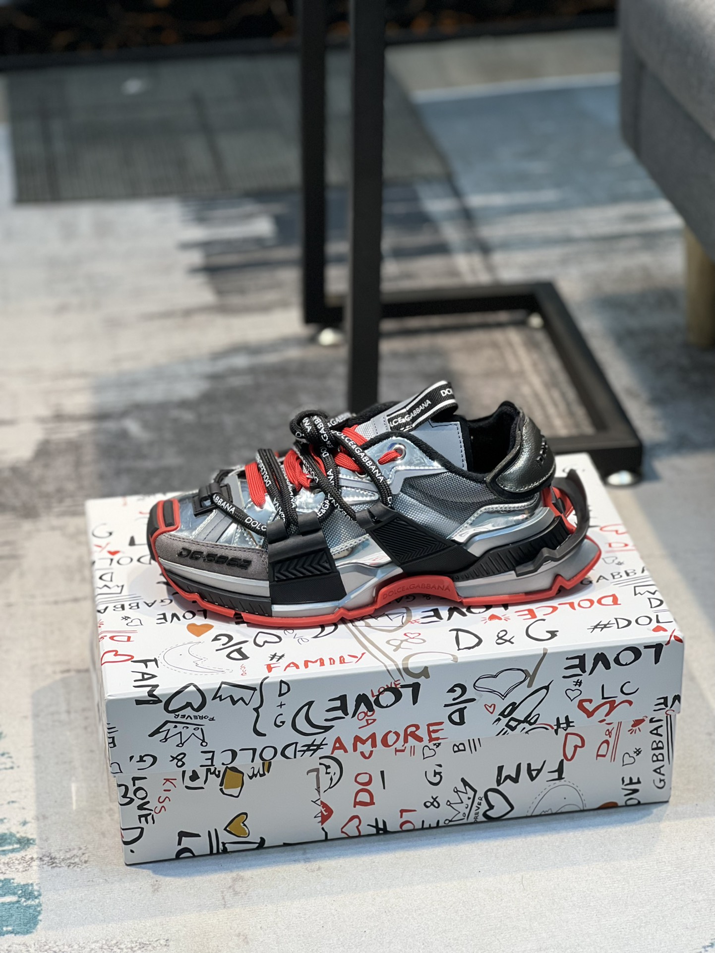 Dolce & Gabbana 杜嘉班纳爆款情侣款、2021秋冬真皮厚底拼色老爹鞋.真皮内里做工完美,码数35-45,46定做,