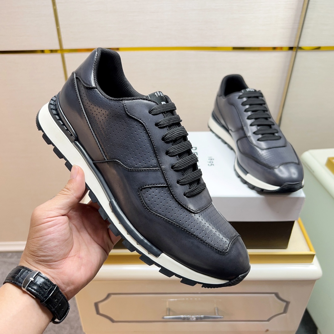 480BerlutiBerluti Men's SneakersEste zapato excepcionalmente moderno rompe moldes con un empeine de 