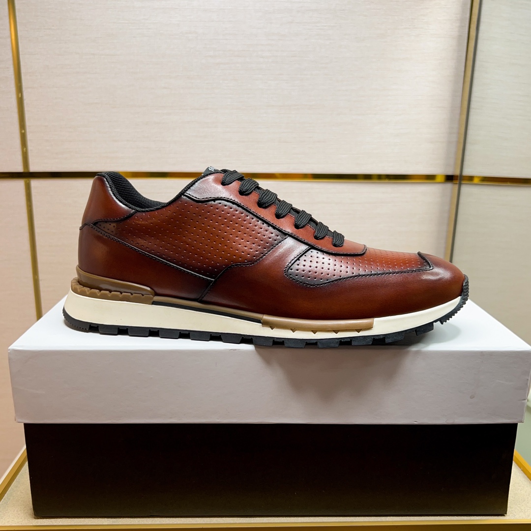480BerlutiBerluti Men's SneakersEste zapato excepcionalmente moderno rompe moldes con un empeine de 