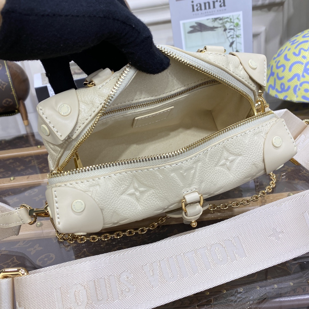 顶级原单M45393黑45394白PetiteMalleSouple手袋由压纹MonogramEmpre