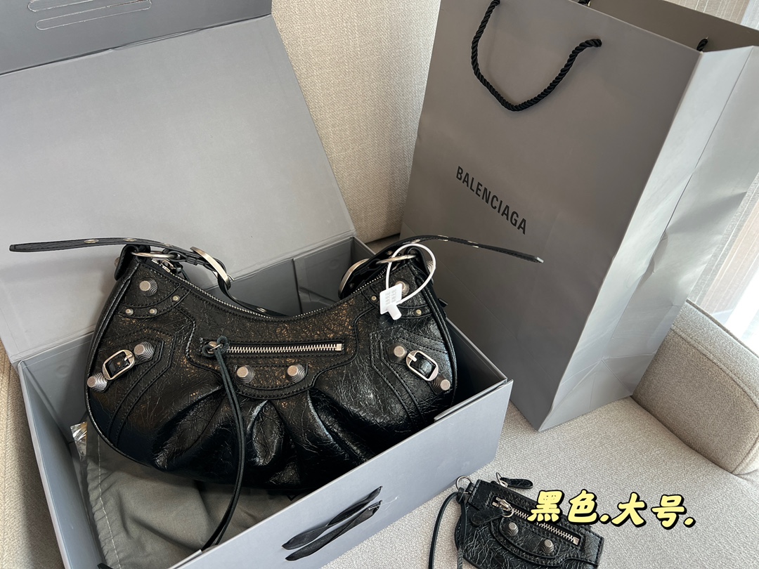 Yupoo Gucci Bags Watches Nike Clothing Jordan Yeezy Balenciaga Shoes
