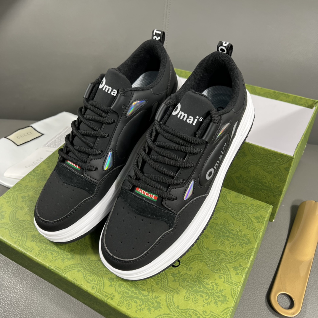 I5 Gucci  古奇 官网最休闲时尚男鞋，爆款版型简洁大气，潮男专属.独有的官网最新品牌元素元素Gucci  古奇 原版装饰，时尚又大方，面料原版牛皮透气内里，官网指定耐磨休闲大底，专柜经典款实物拍摄38-44，