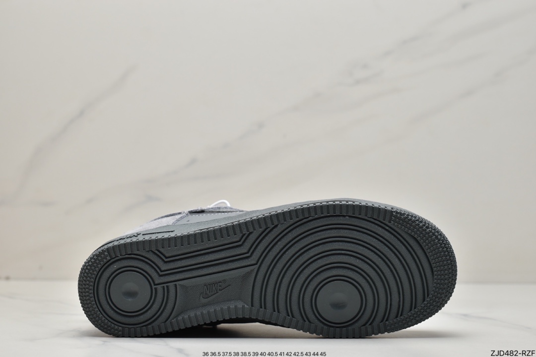 240 Nike Air Force 1 Low 空军一号低帮休闲板鞋 DO6709-002