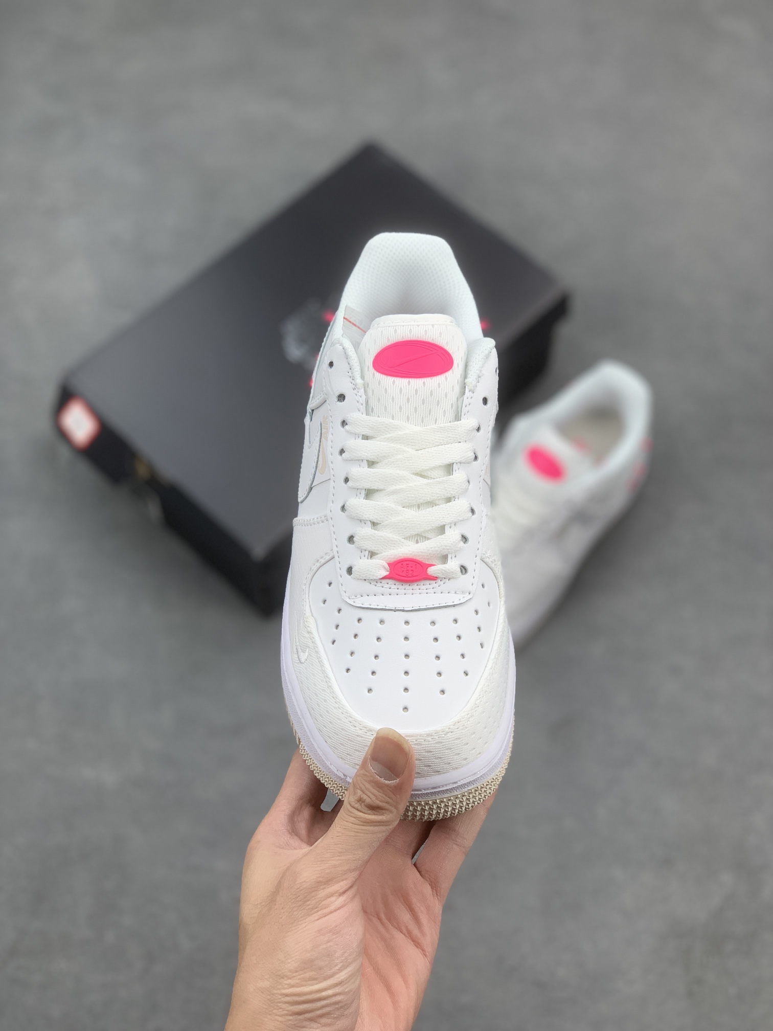 Nike Air Force 1 Low 'Chanel' White/Pink Sneakers DX6061-111 3 i1664049395 4300 1