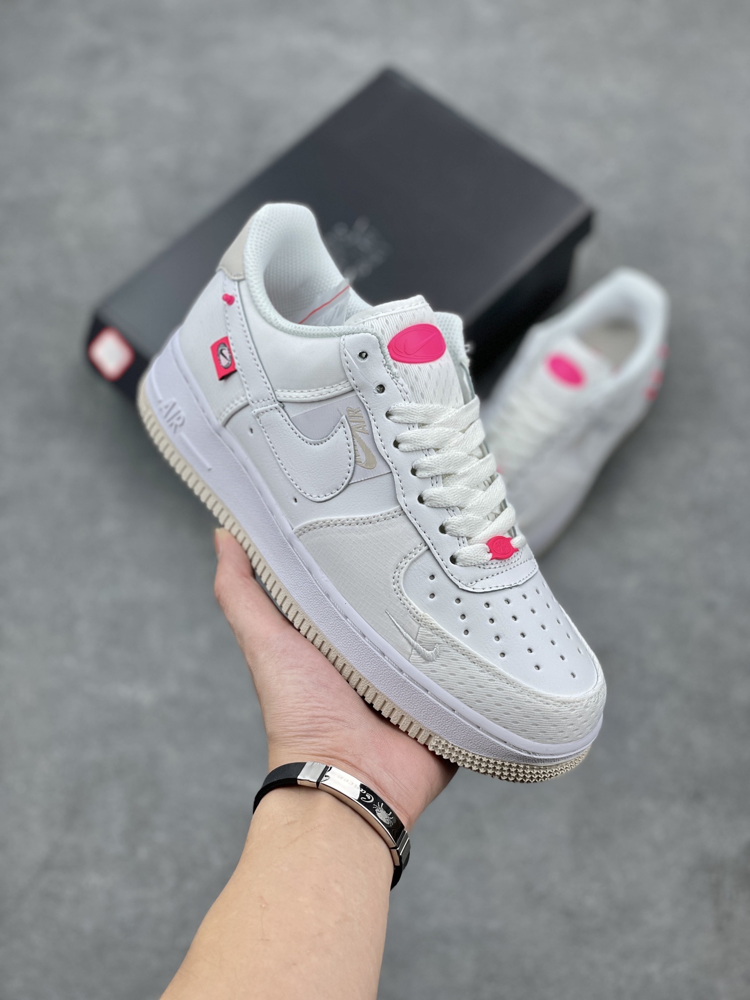 Nike Air Force 1 Low 'Chanel' White/Pink Sneakers DX6061-111 2 i1664049395 4636 0