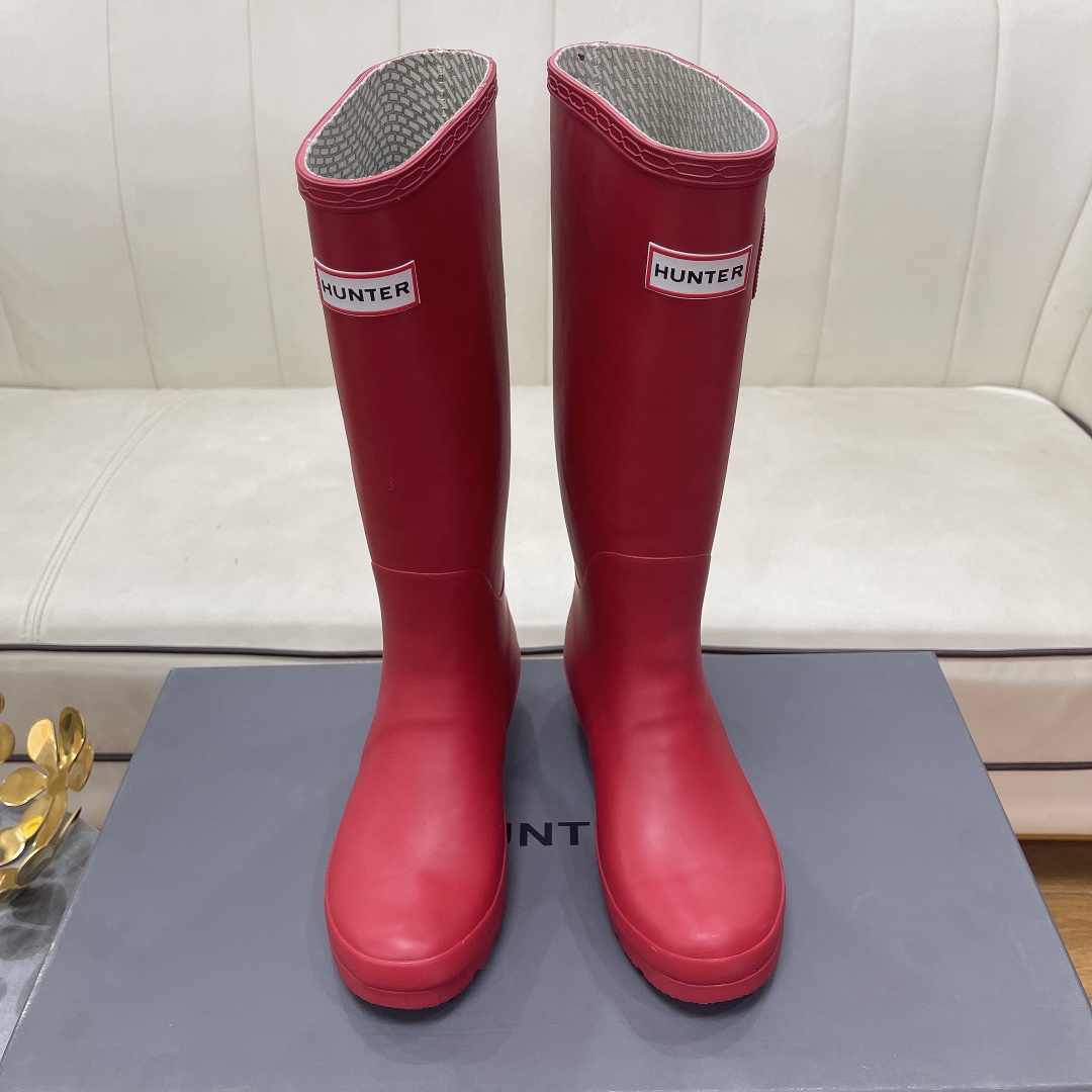 2021 British Royal Rain Boots: Stylish, Durable, and Affordable