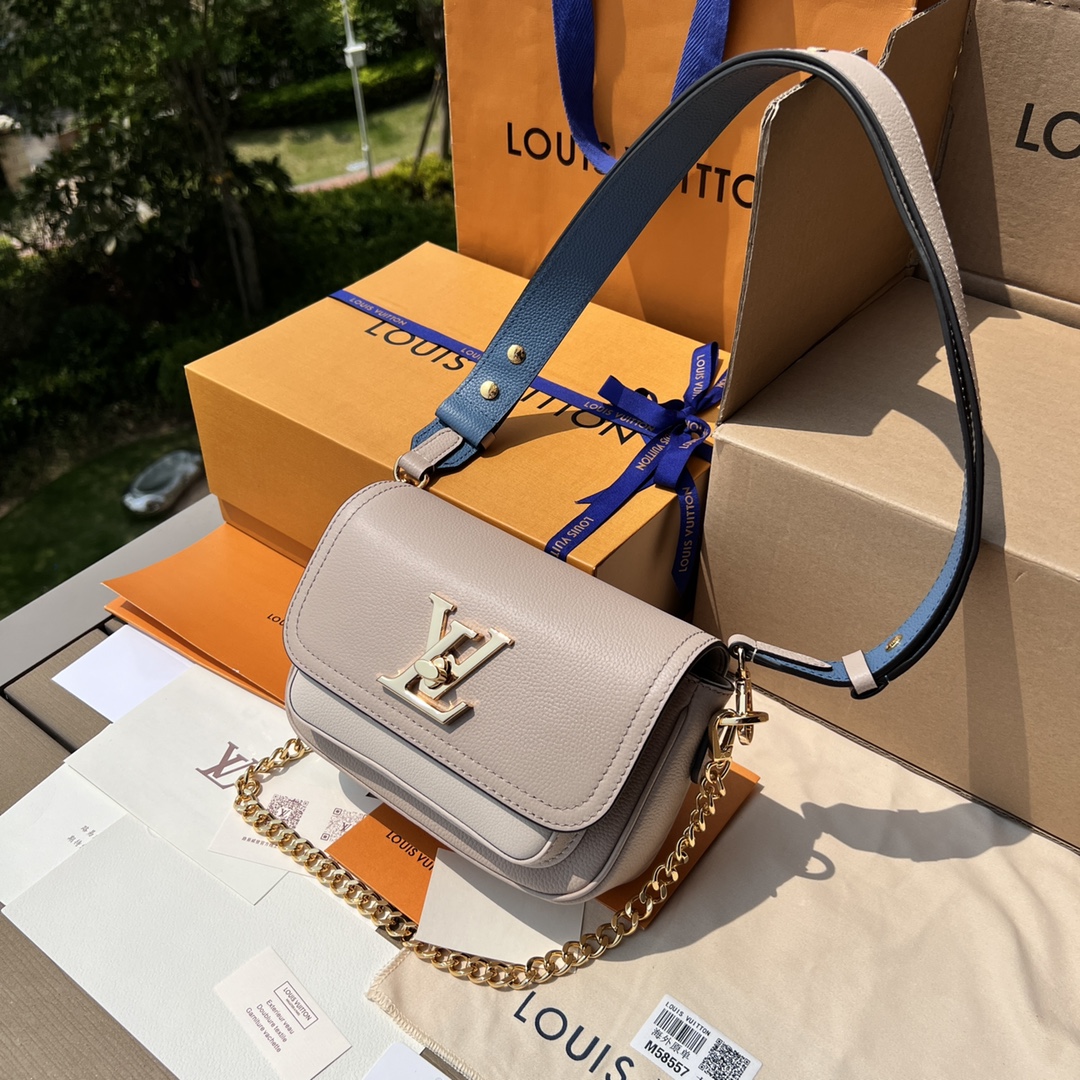 非市场普通货 进口皮料半钢五金m58554尺寸:19×13×8cmLV海外渠道资源特供❗️Lockme 