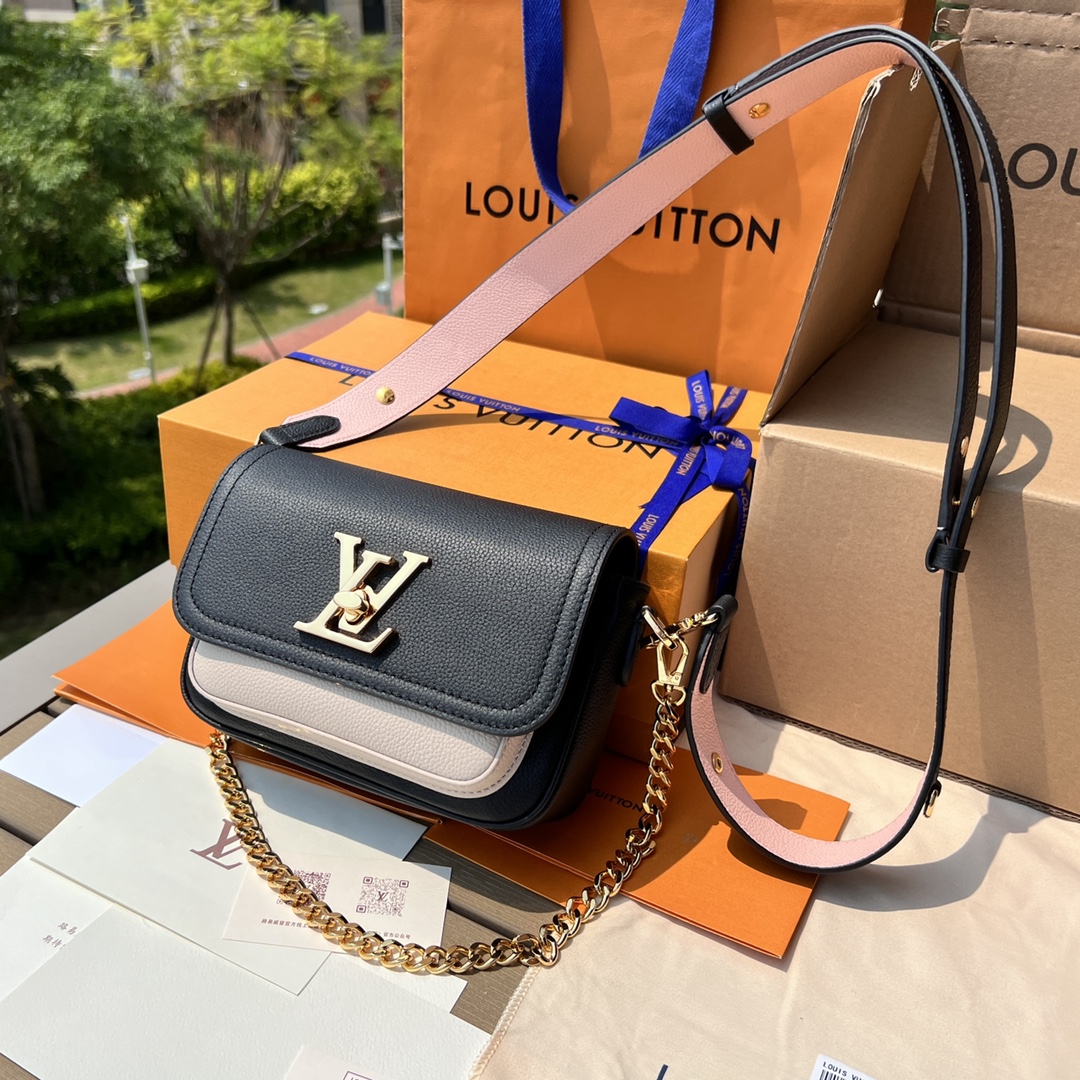 非市场普通货 进口皮料半钢五金 m58557尺寸:19×13×8cmLV海外渠道资源特供❗️Lockme