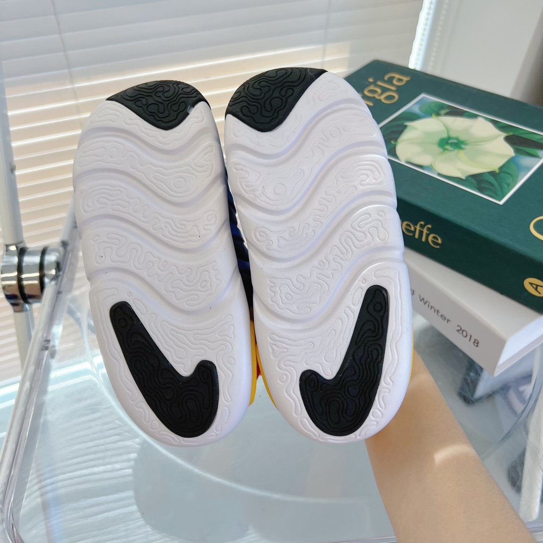 图片[8]-🔥 毛毛虫三代童鞋🐛一脚蹬很好穿脱，孩子很喜欢，柔软的泡棉鞋口，踩上去炒鸡舒服🤍🤍鞋口很贴脚 跑起步来也不担心会掉跟～推荐-选品中心