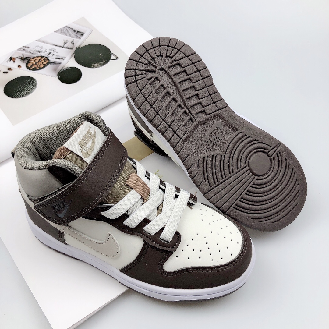 图片[9]-特价福利款 SB高帮儿童板鞋 非常高级的说！鞋底凹槽波纹设计，防滑耐磨！ 最经典，蕞火爆的篮球鞋~新增配色！ 宝妈抓紧集合！来抢啦！-选品中心