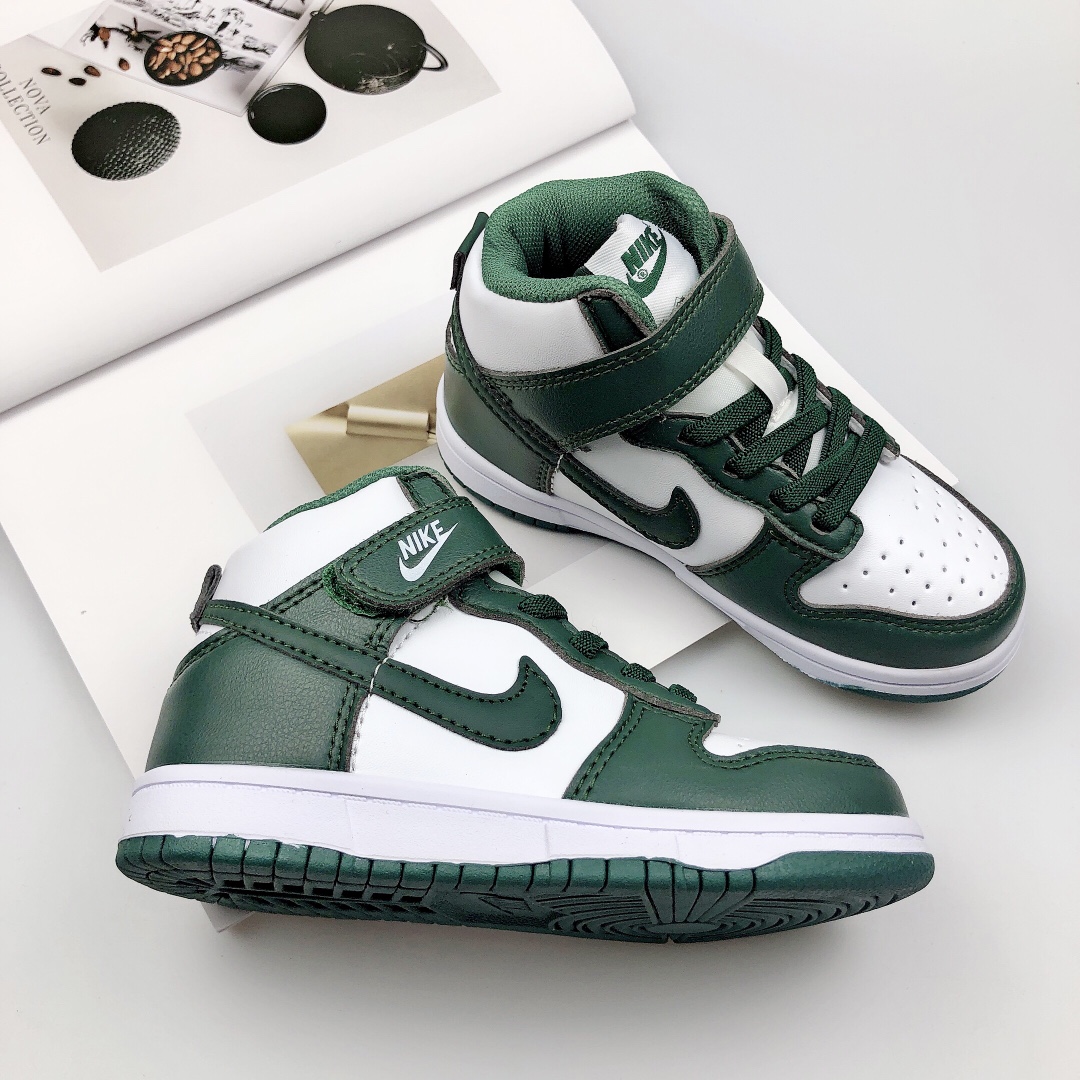 图片[2]-特价福利 SB高帮儿童板鞋 非常高级的说！鞋底凹槽波纹设计，防滑耐磨！ 最经典，蕞火爆的篮球鞋~新增配色！ 宝妈抓紧集合！来抢啦！-选品中心