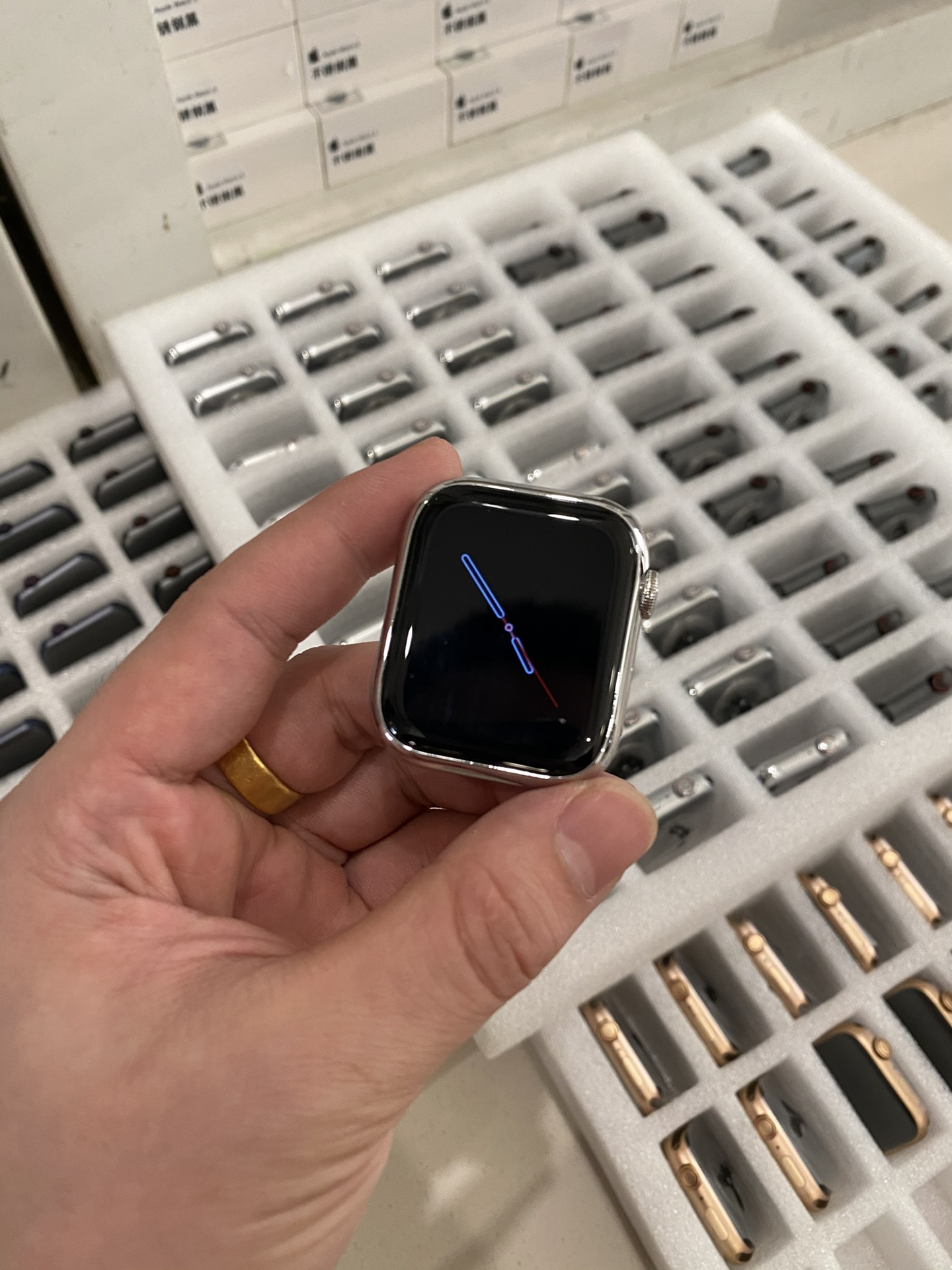 苹果Watch 8手表💰220 ln毒版订单 全网最稳版本 黑边非常小 外观一比一看不出假‼️