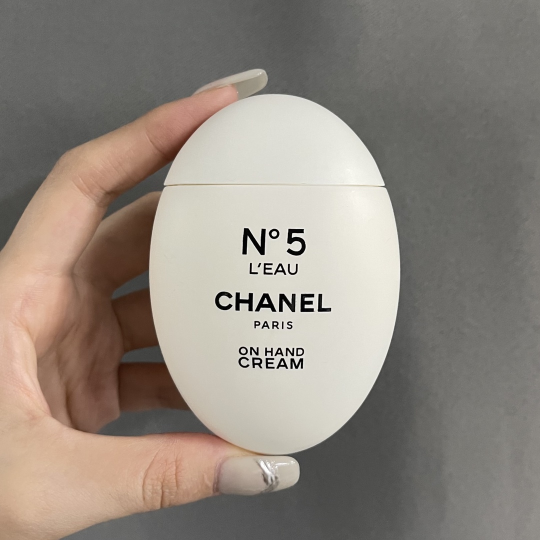 Chanel Haute Couture Artisanal Perfumery Haute Fragrance Scent Perfume 4