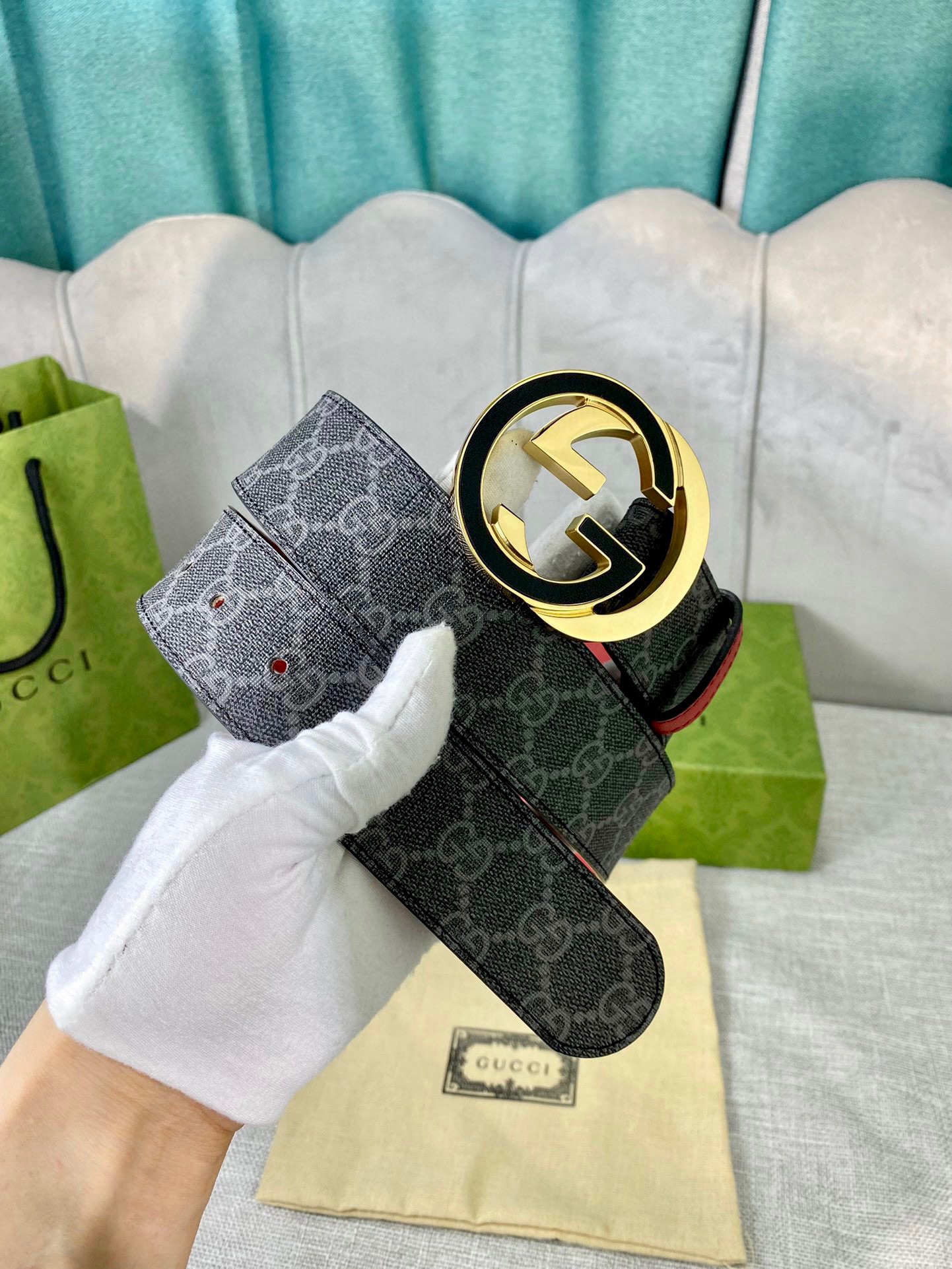 宽度4.0cmgucci双面腰带一侧