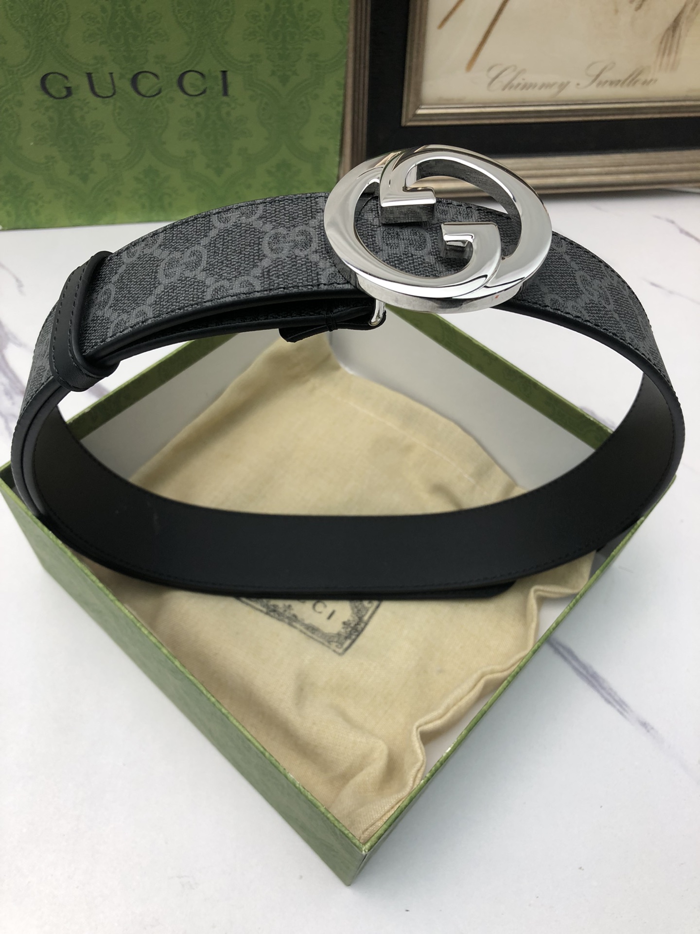 Original Gucci: original fabric, lined with imported cowhide bottom. With original buckle, original leather customizati…