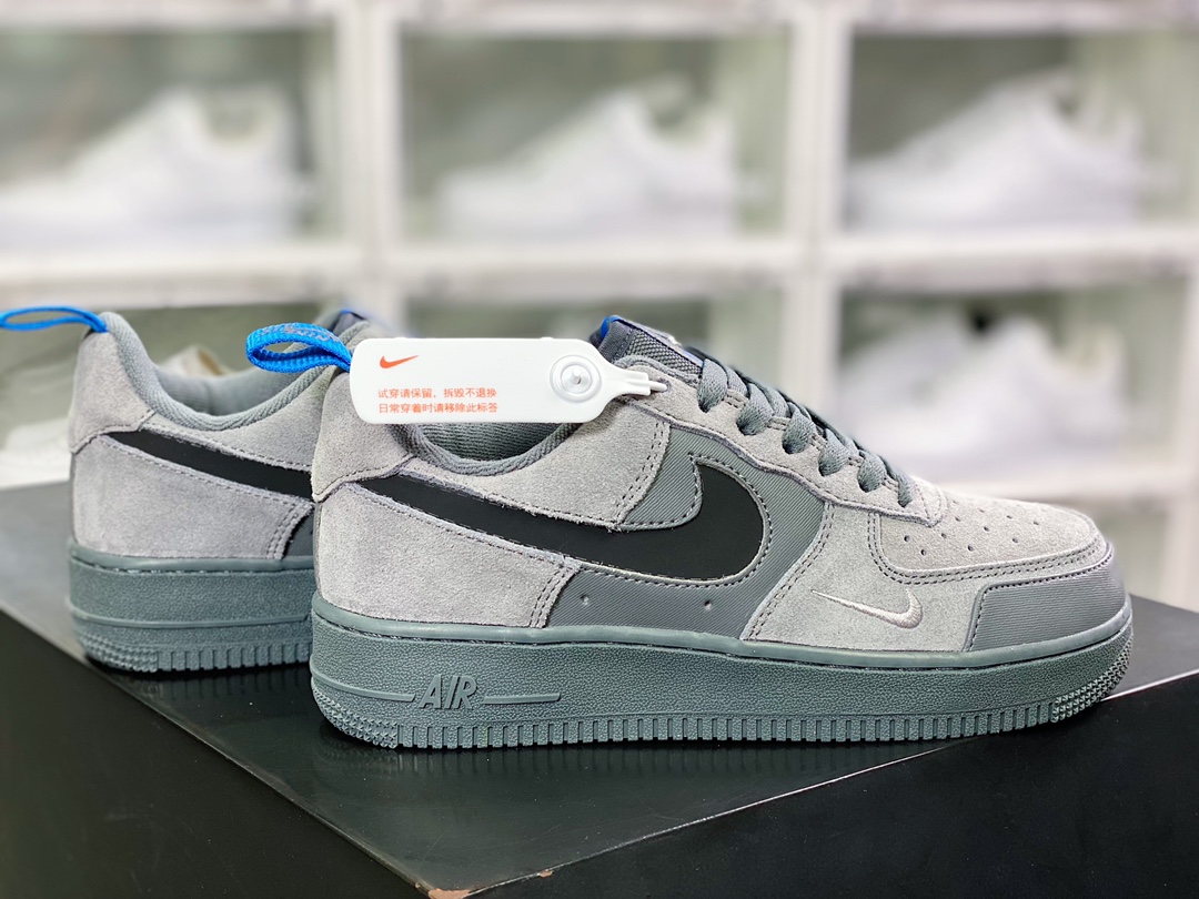 240 Air Force 1 ′07 Low Premium”Cut Out Swoosh/Grey”空军一号DO6709-002