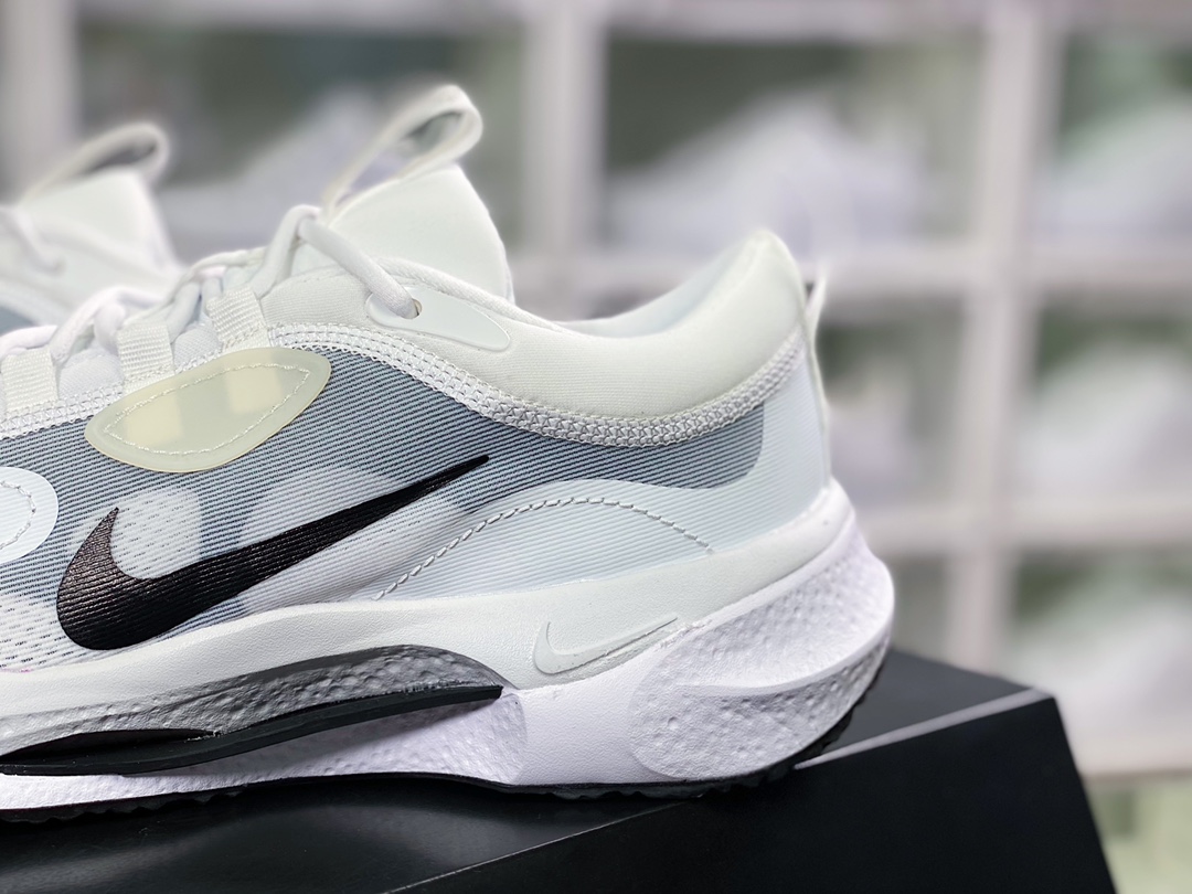 220 Nike Spark Flyknit”White/Black”火花系列前卫增高低帮休闲运动慢跑鞋DZ2757-003