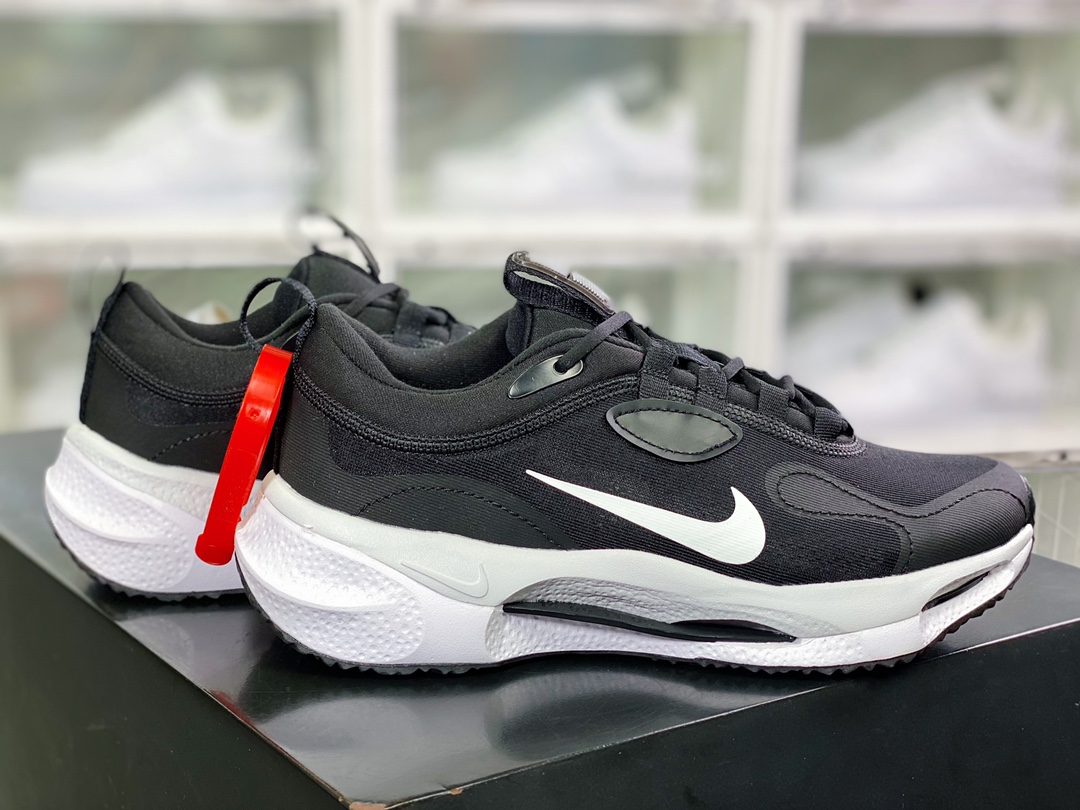230 Spark Flyknit”White/Black”火花系列前卫增高低帮